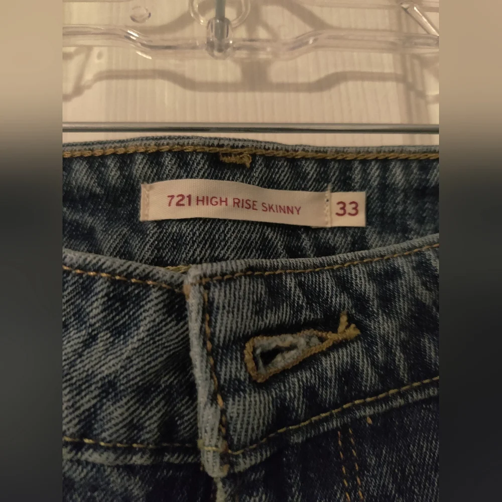 721 High Rise Skinny - Picture 3 of 5